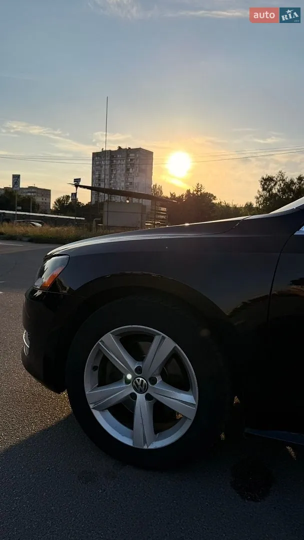 2012 Volkswagen Passat - мініатюра 8