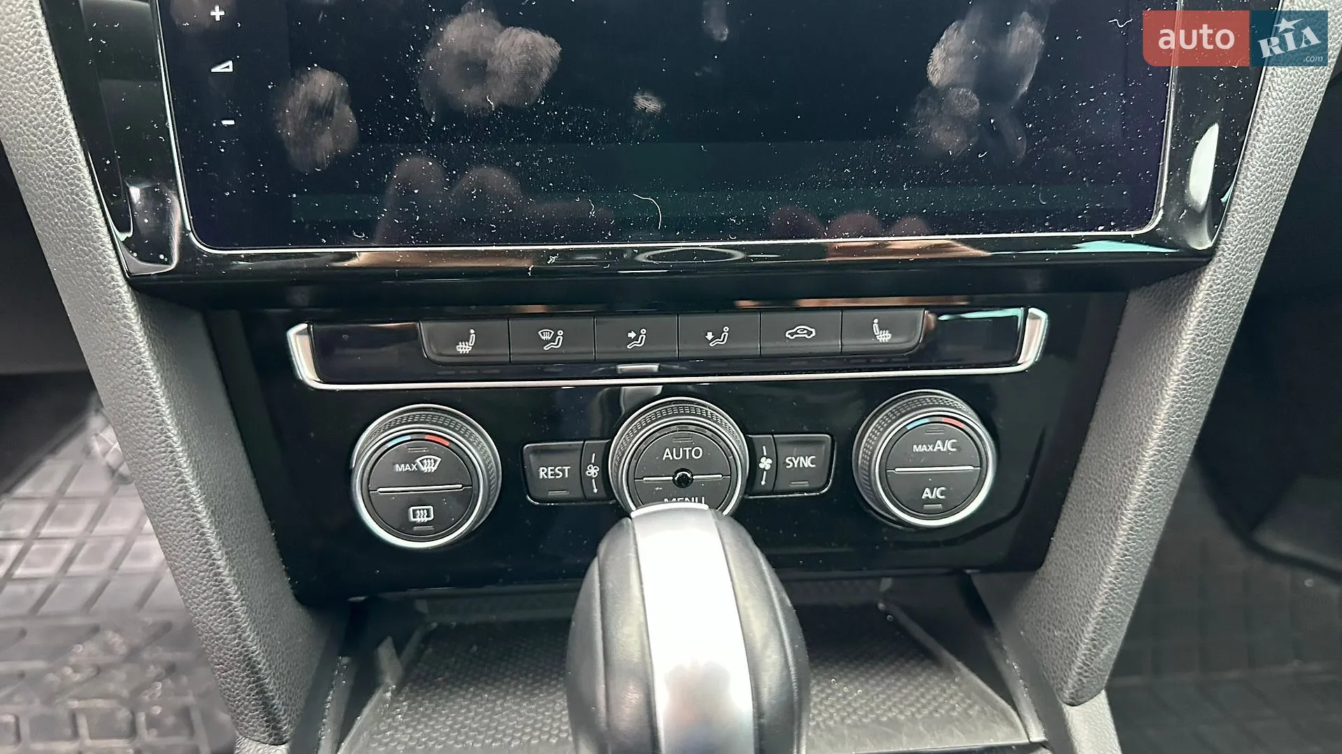 2019 Volkswagen Passat - мініатюра 16