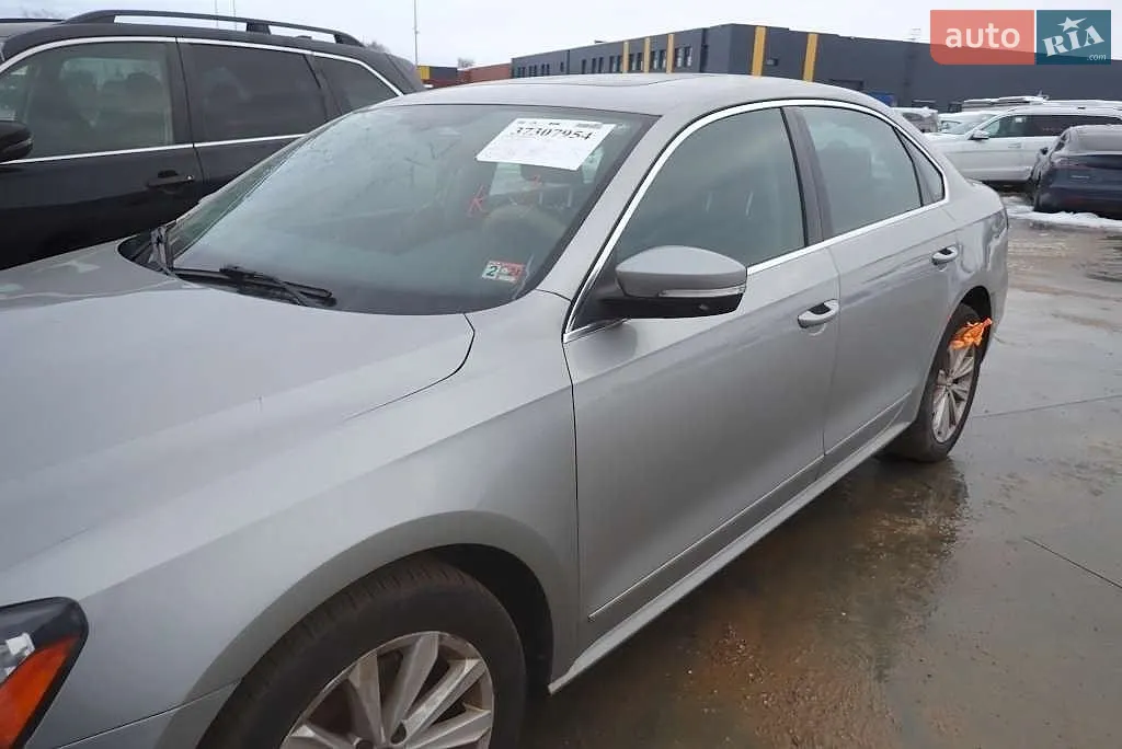 2012 Volkswagen Passat - мініатюра 26