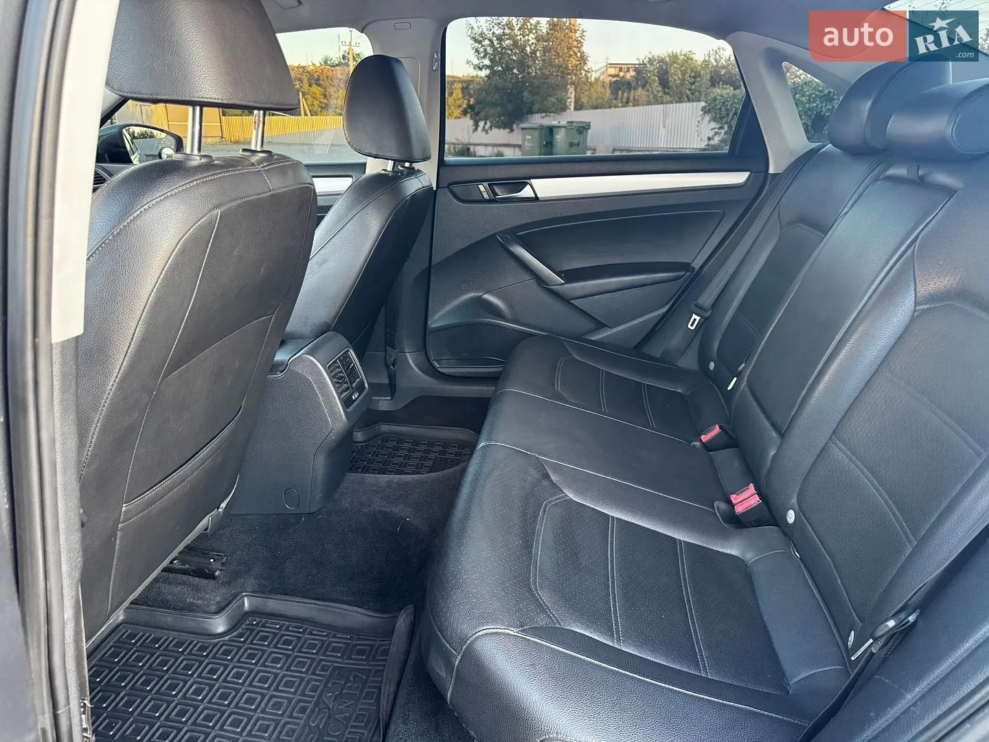 2013 Volkswagen Passat - мініатюра 34