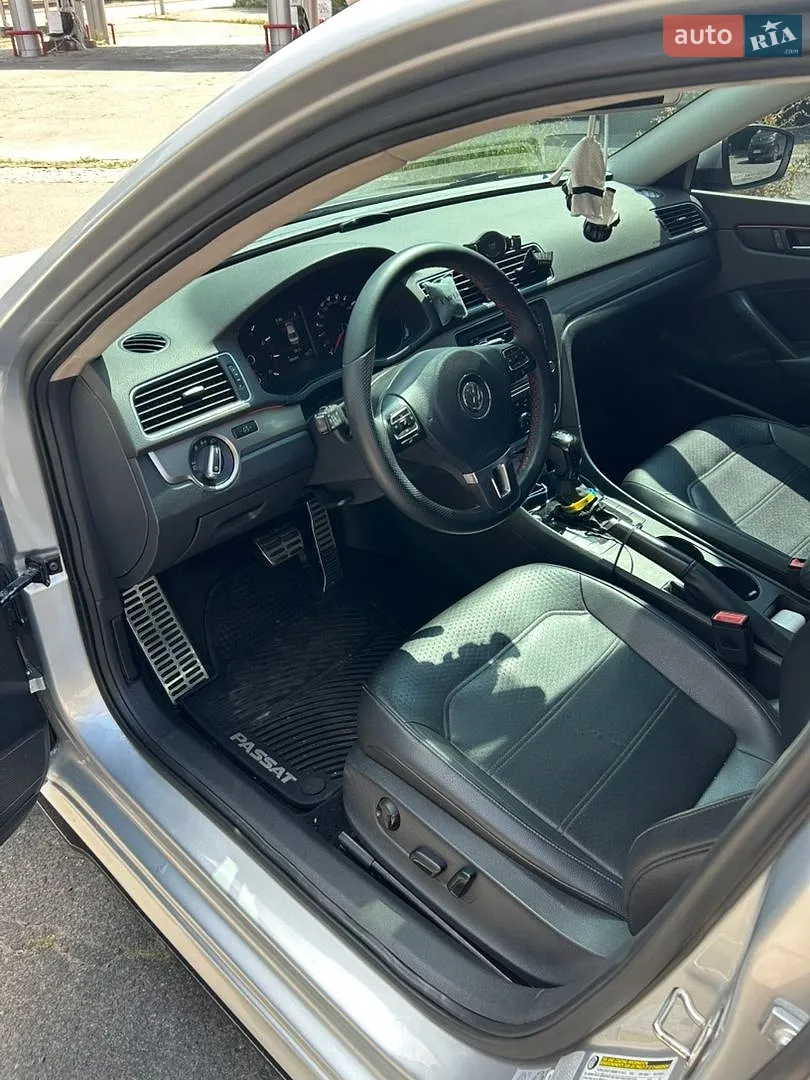 2015 Volkswagen Passat - мініатюра 8