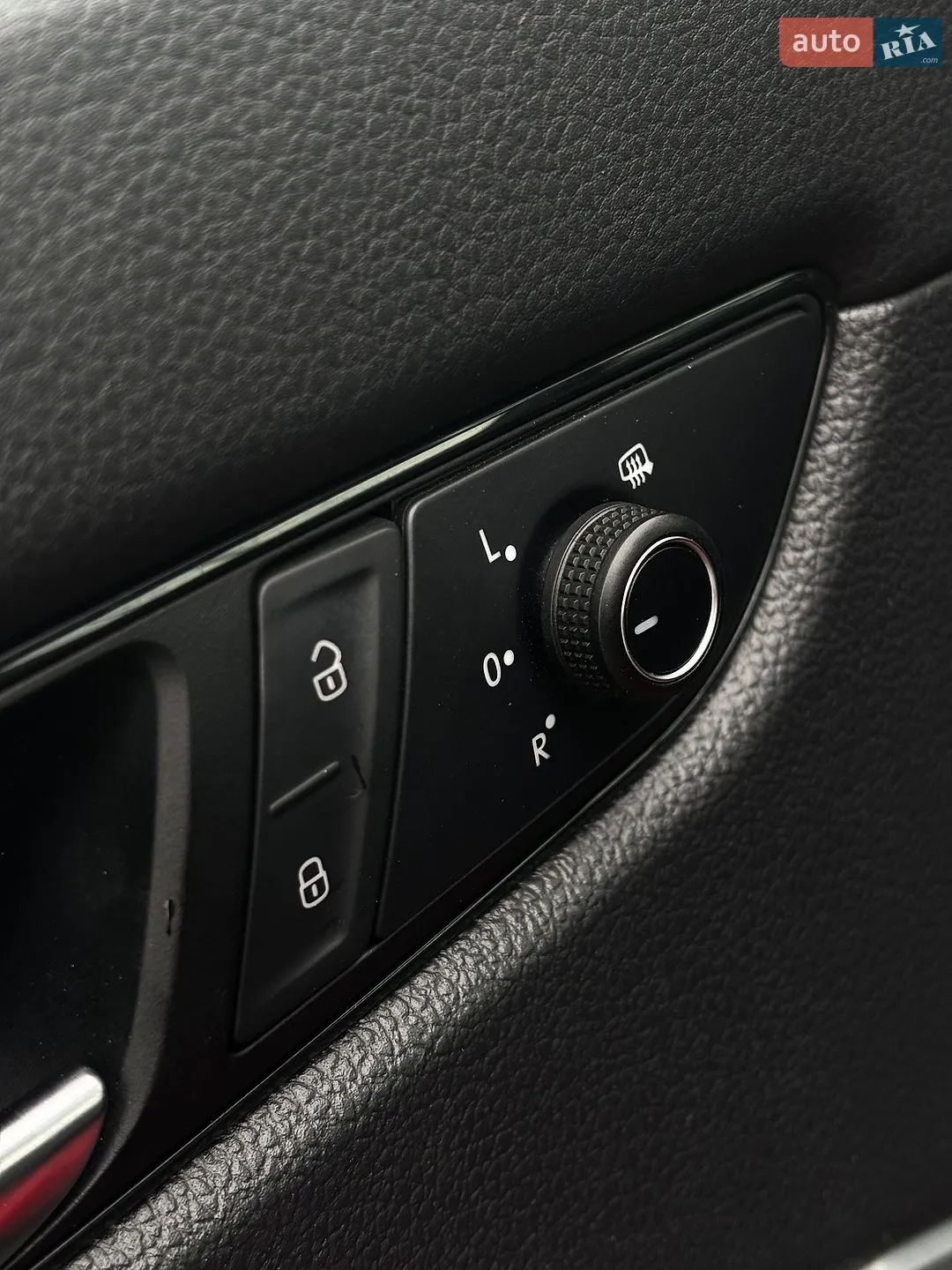 2021 Volkswagen Passat - мініатюра 27