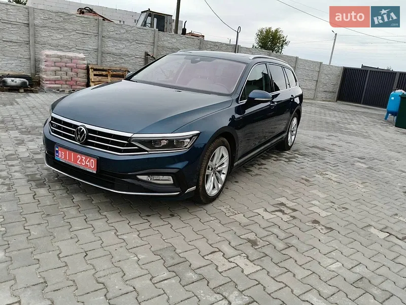 Volkswagen Passat 2022
