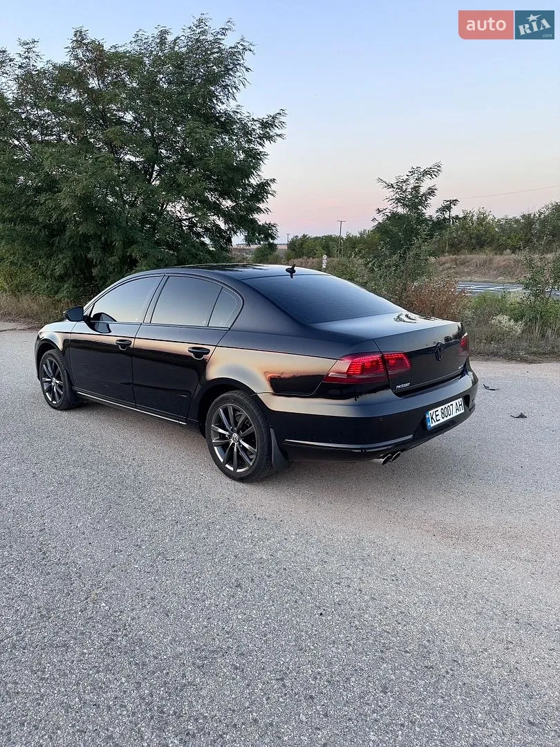 2013 Volkswagen Passat - мініатюра 5