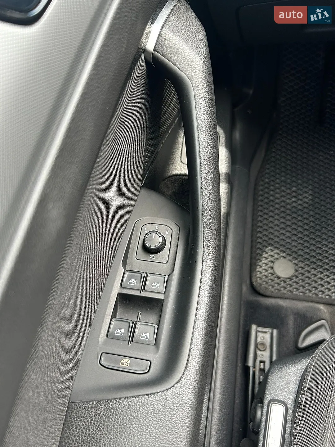 2018 Volkswagen Passat - мініатюра 75