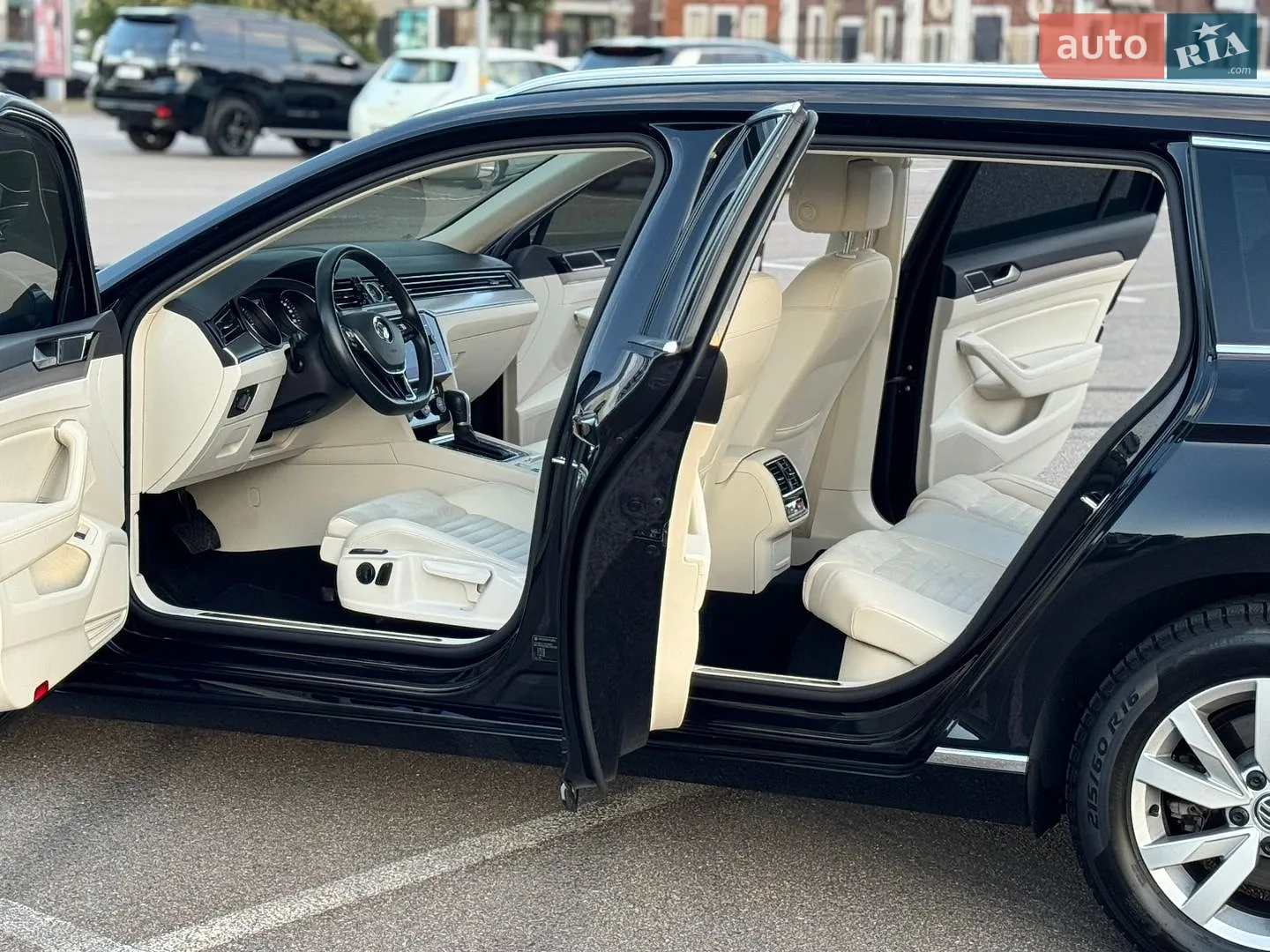 2019 Volkswagen Passat - мініатюра 18