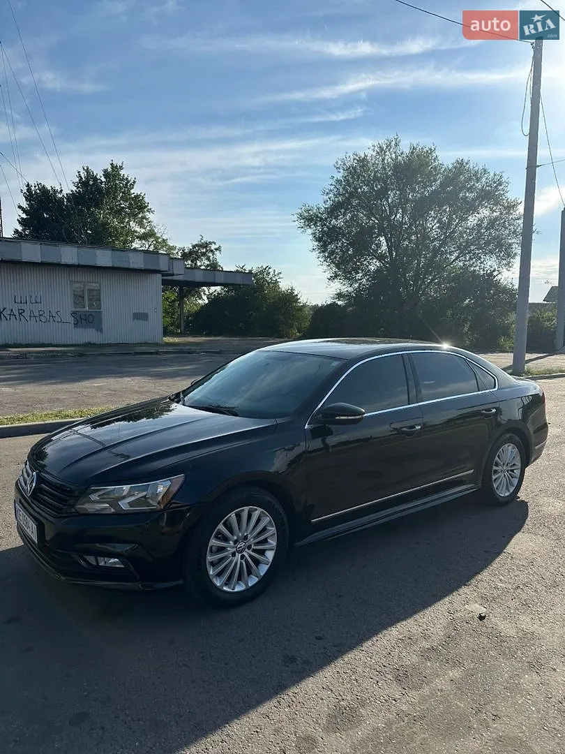 2016 Volkswagen Passat - фото 1
