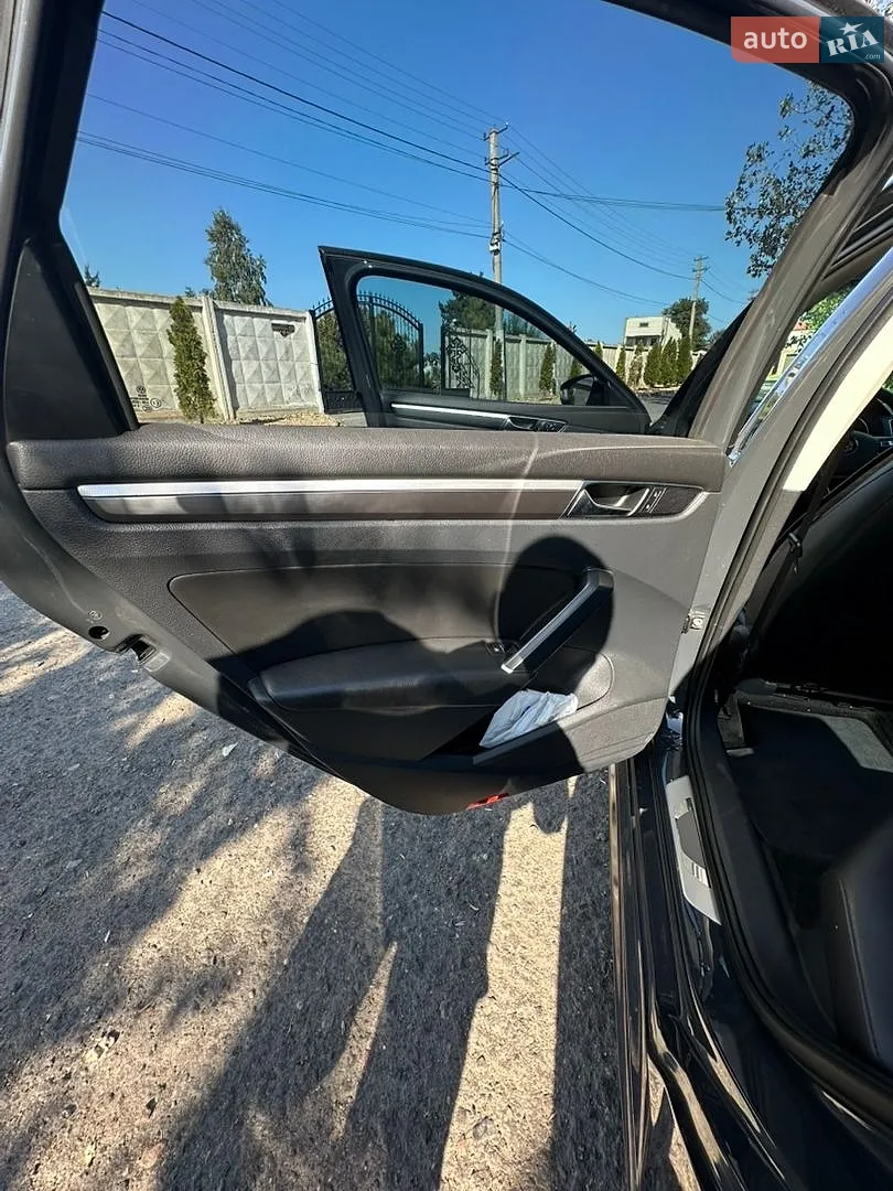 2017 Volkswagen Passat - мініатюра 8