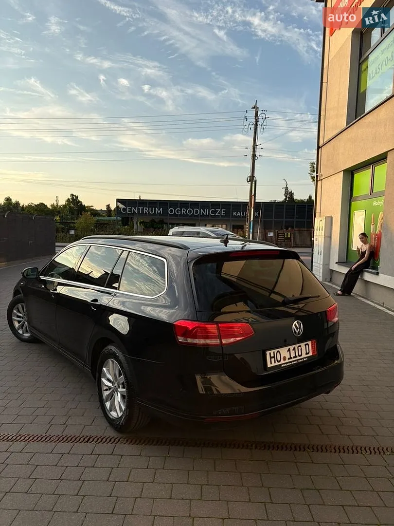 2019 Volkswagen Passat - мініатюра 10