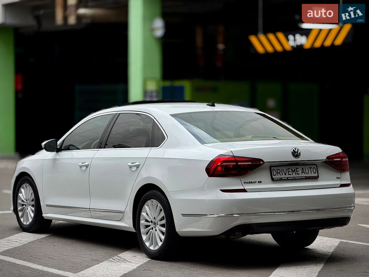 2015 Volkswagen Passat - мініатюра 4