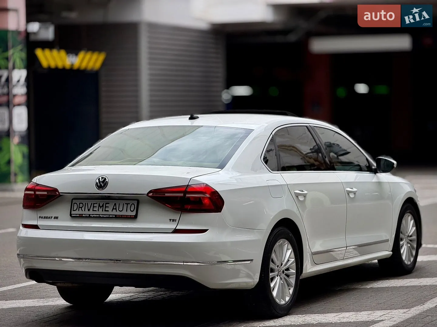 2015 Volkswagen Passat - мініатюра 6