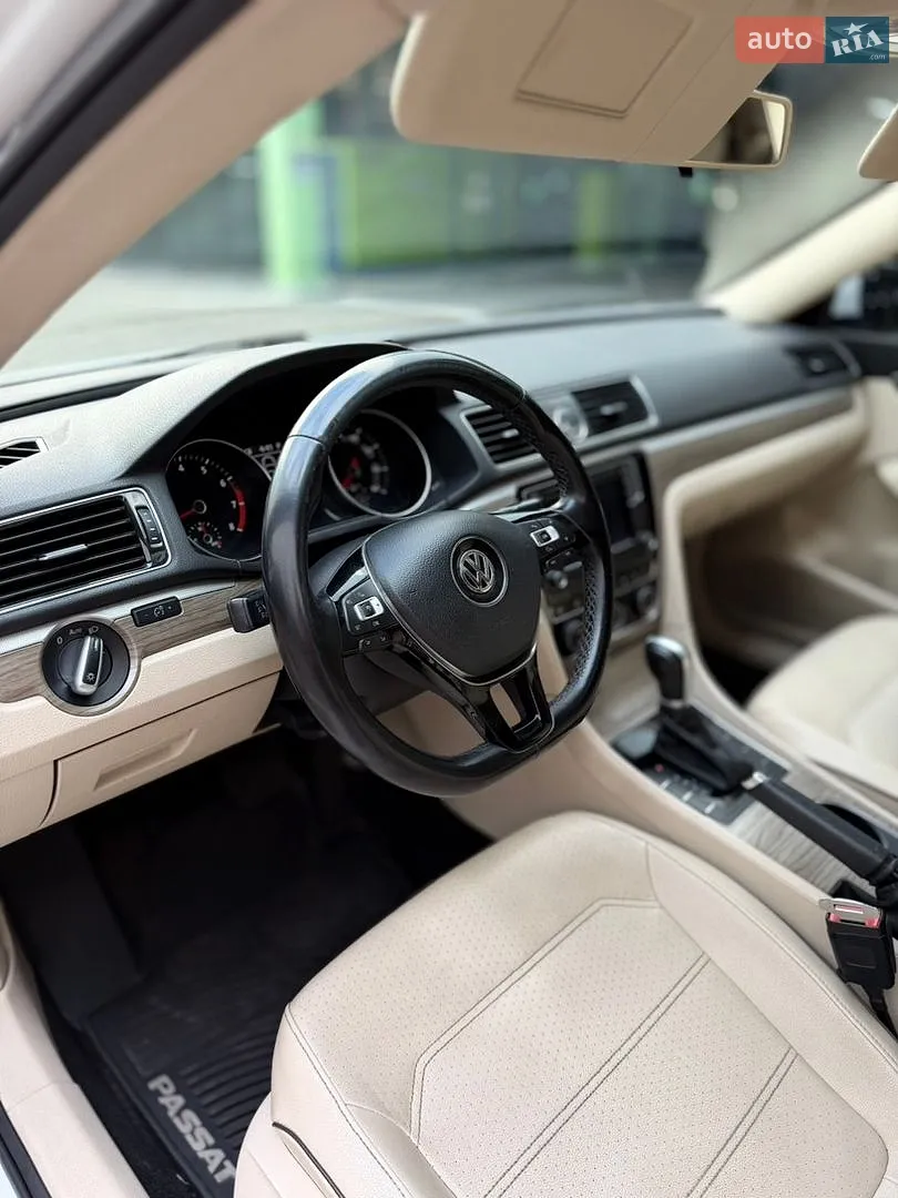 2015 Volkswagen Passat - мініатюра 26