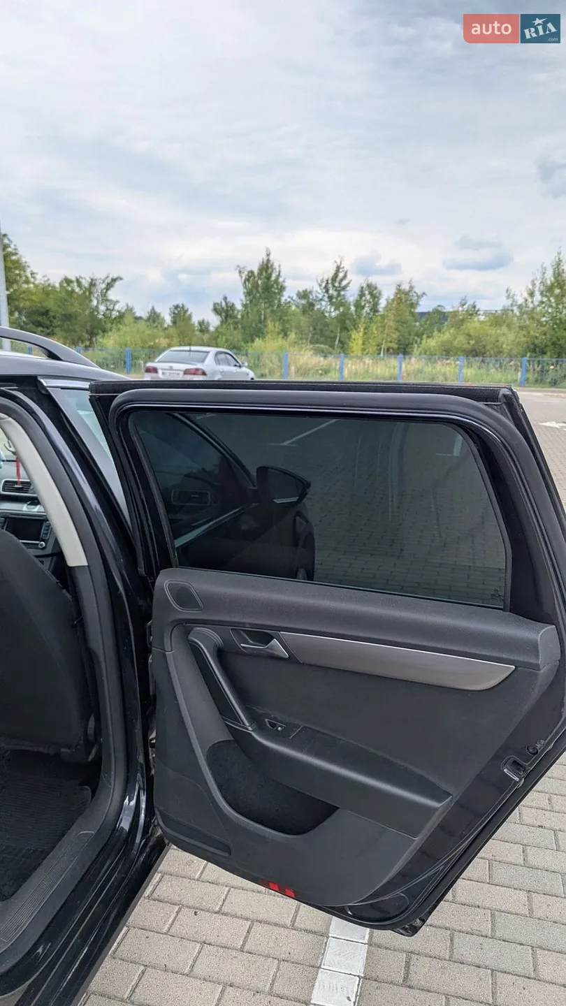 2011 Volkswagen Passat - мініатюра 23