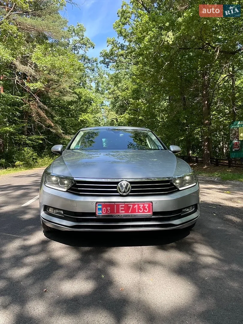 2017 Volkswagen Passat - мініатюра 11