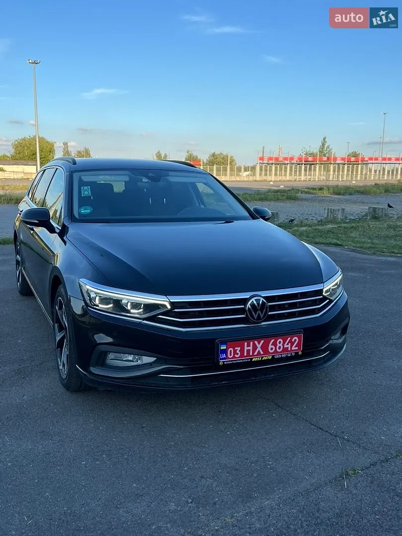 2022 Volkswagen Passat - фото 1