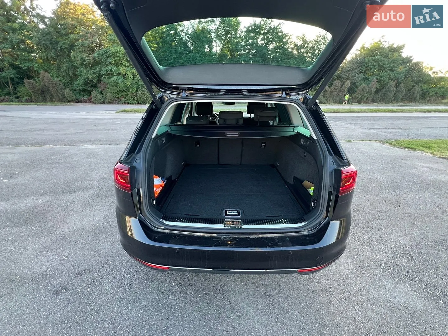 2022 Volkswagen Passat - мініатюра 21