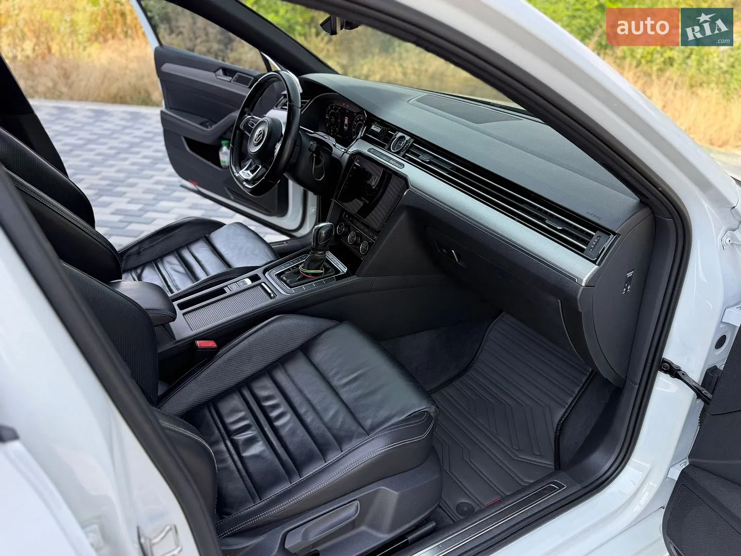 2016 Volkswagen Passat - мініатюра 28