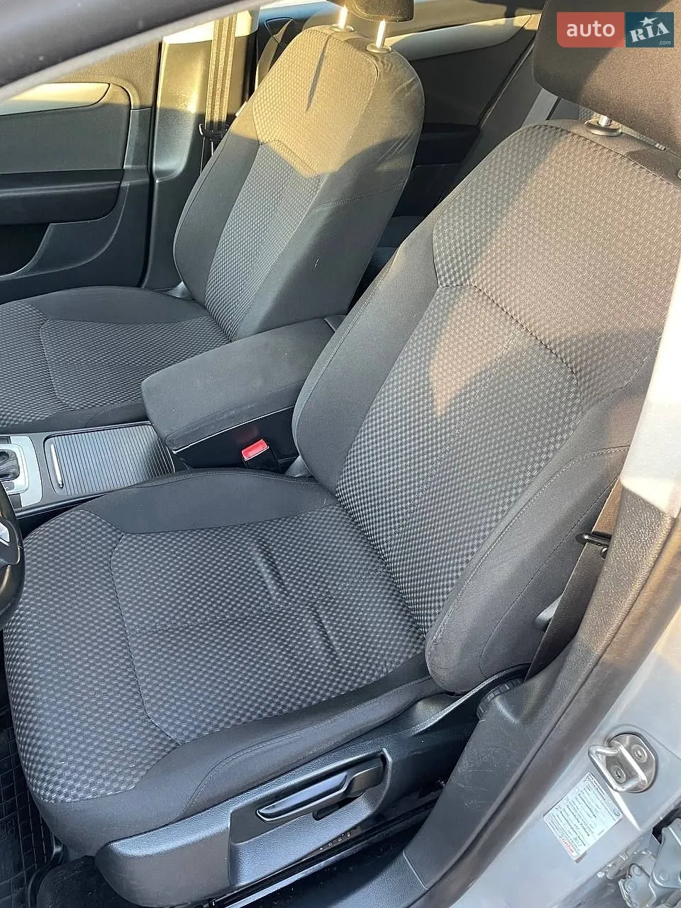 2012 Volkswagen Passat - мініатюра 19