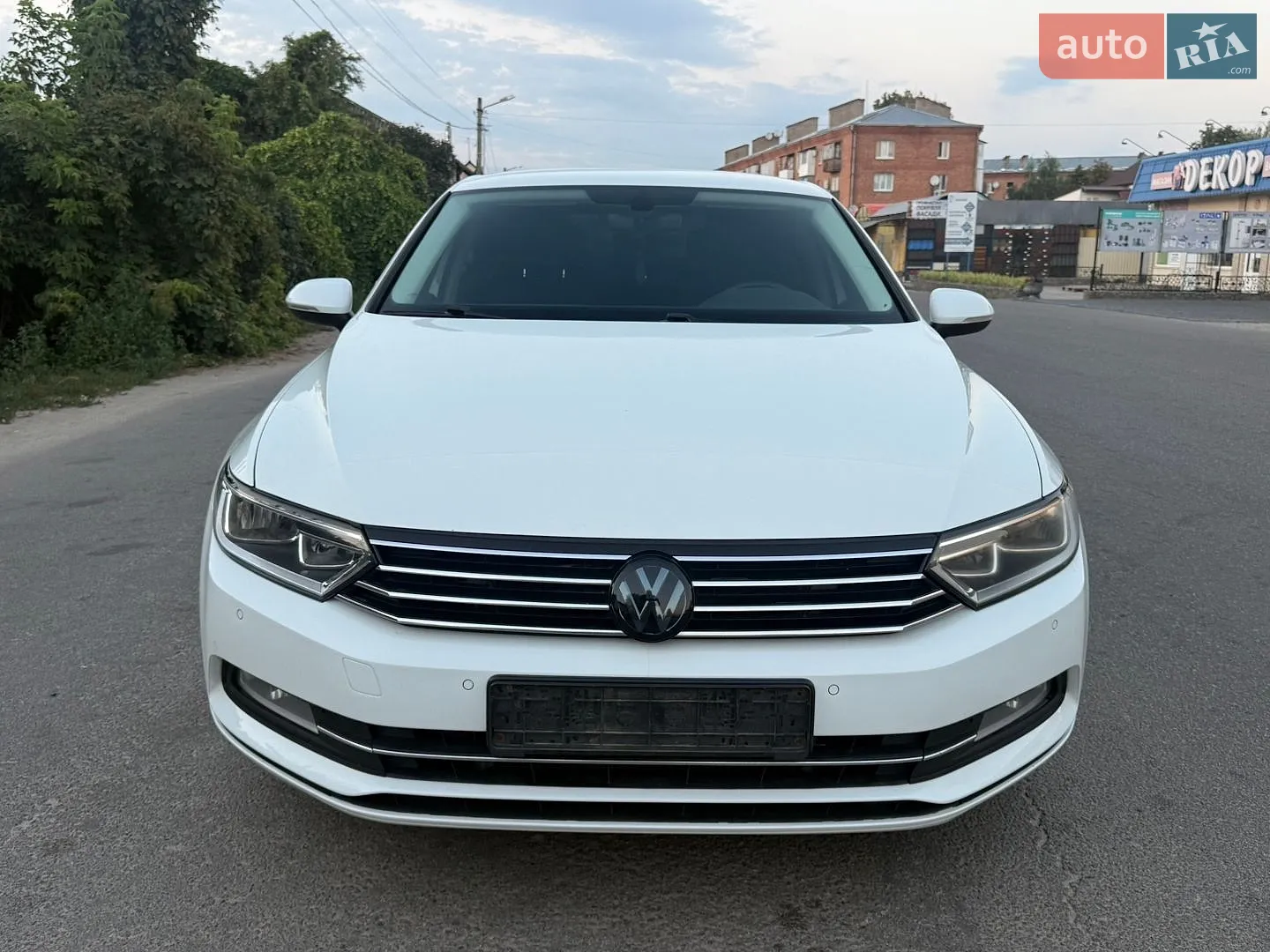 2015 Volkswagen Passat - мініатюра 2