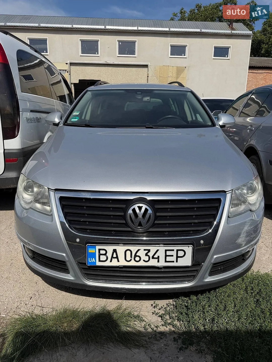 2010 Volkswagen Passat - фото 1