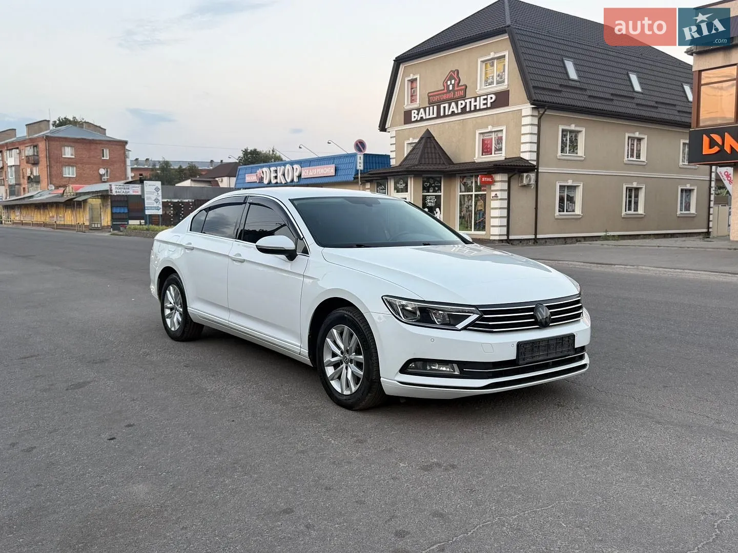 2015 Volkswagen Passat - мініатюра 11
