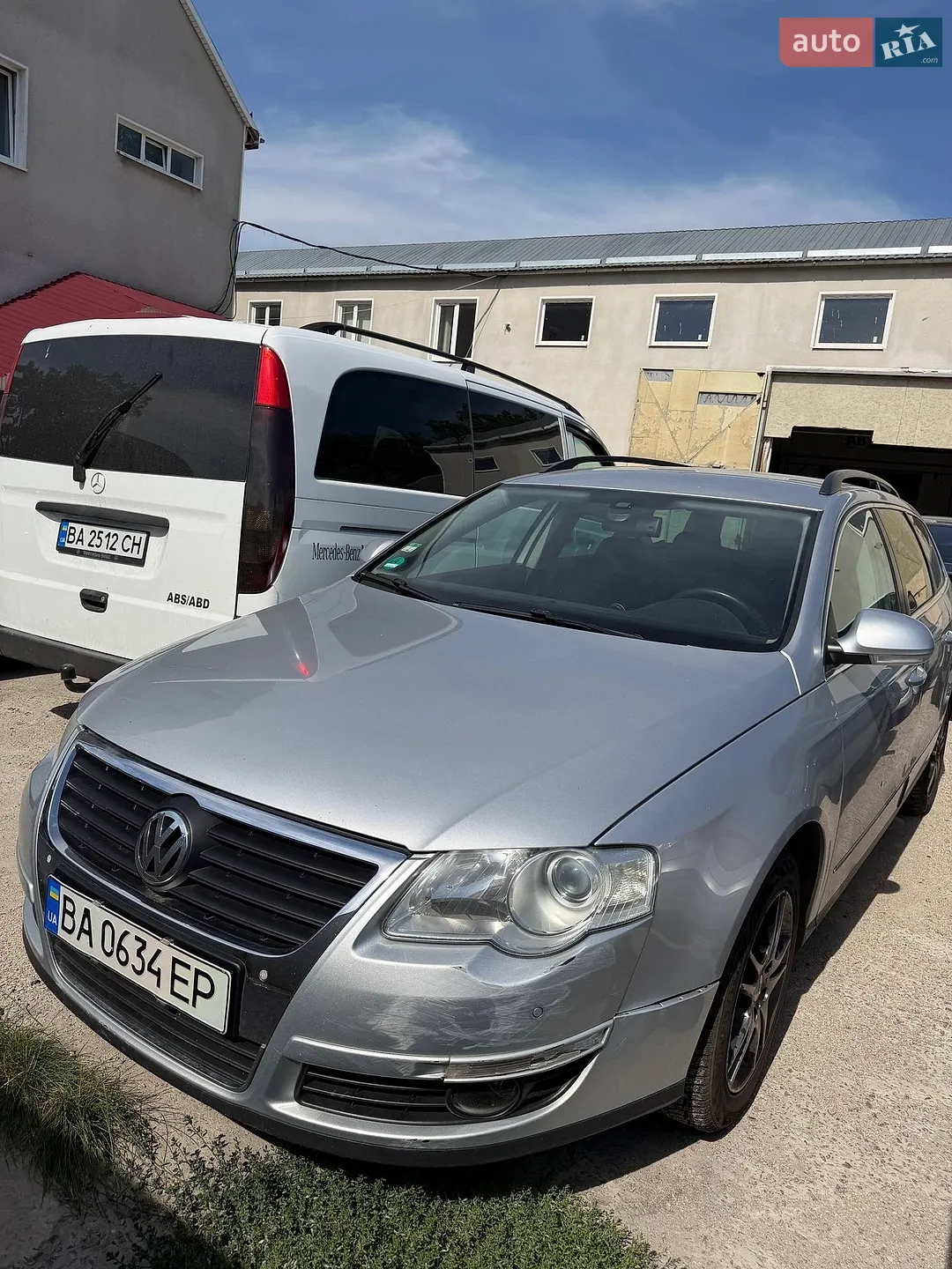 2010 Volkswagen Passat - мініатюра 4