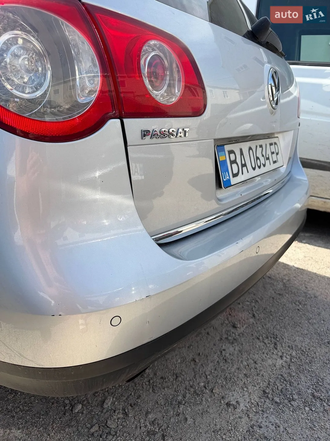 2010 Volkswagen Passat - мініатюра 10