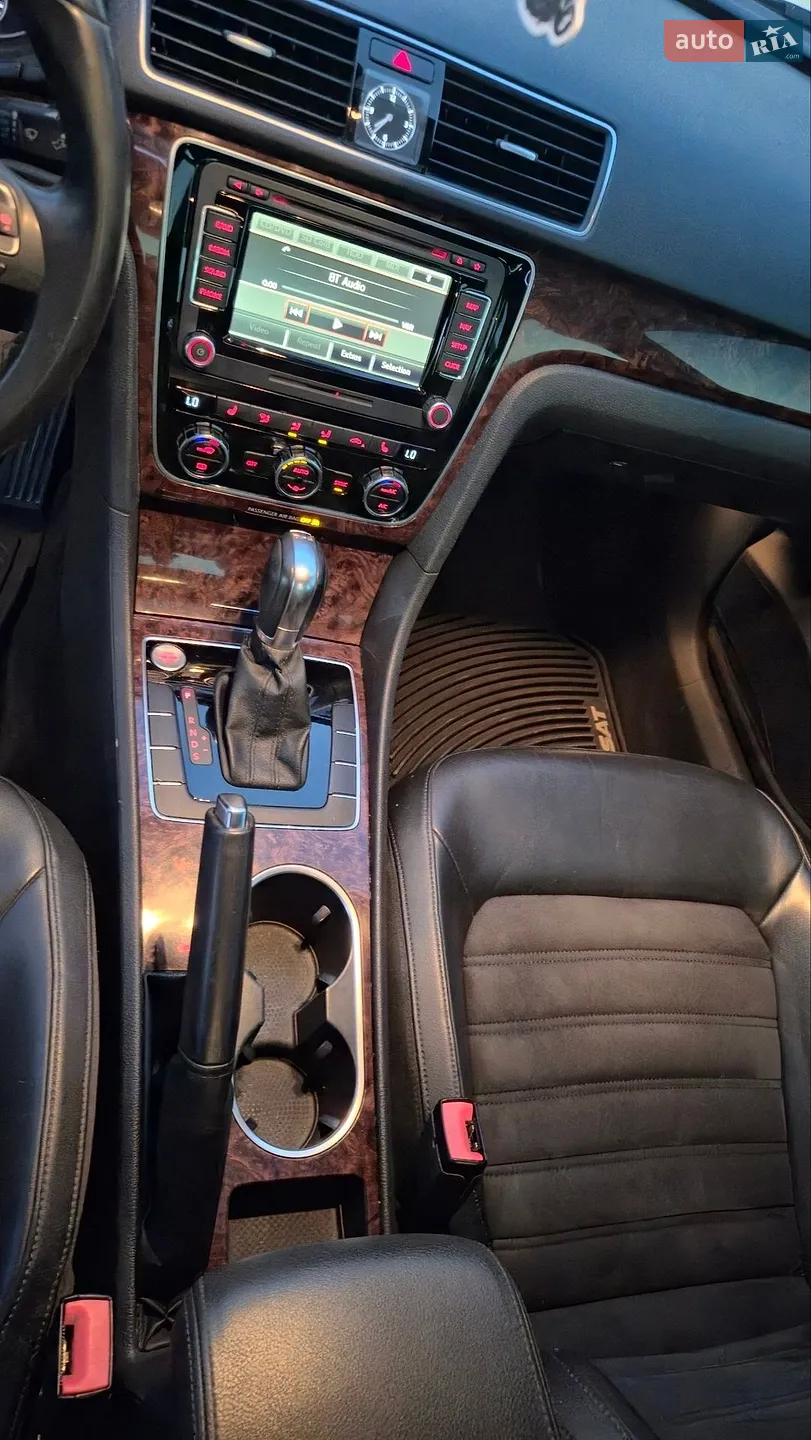 2012 Volkswagen Passat - мініатюра 20