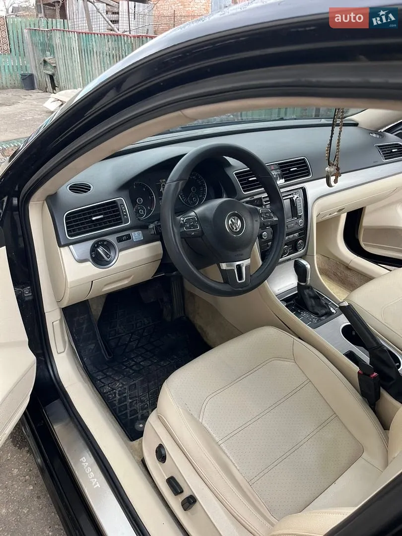 2014 Volkswagen Passat - мініатюра 9