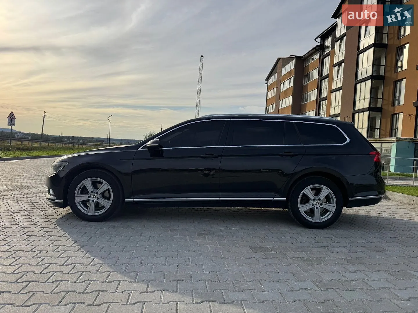 2016 Volkswagen Passat - мініатюра 10