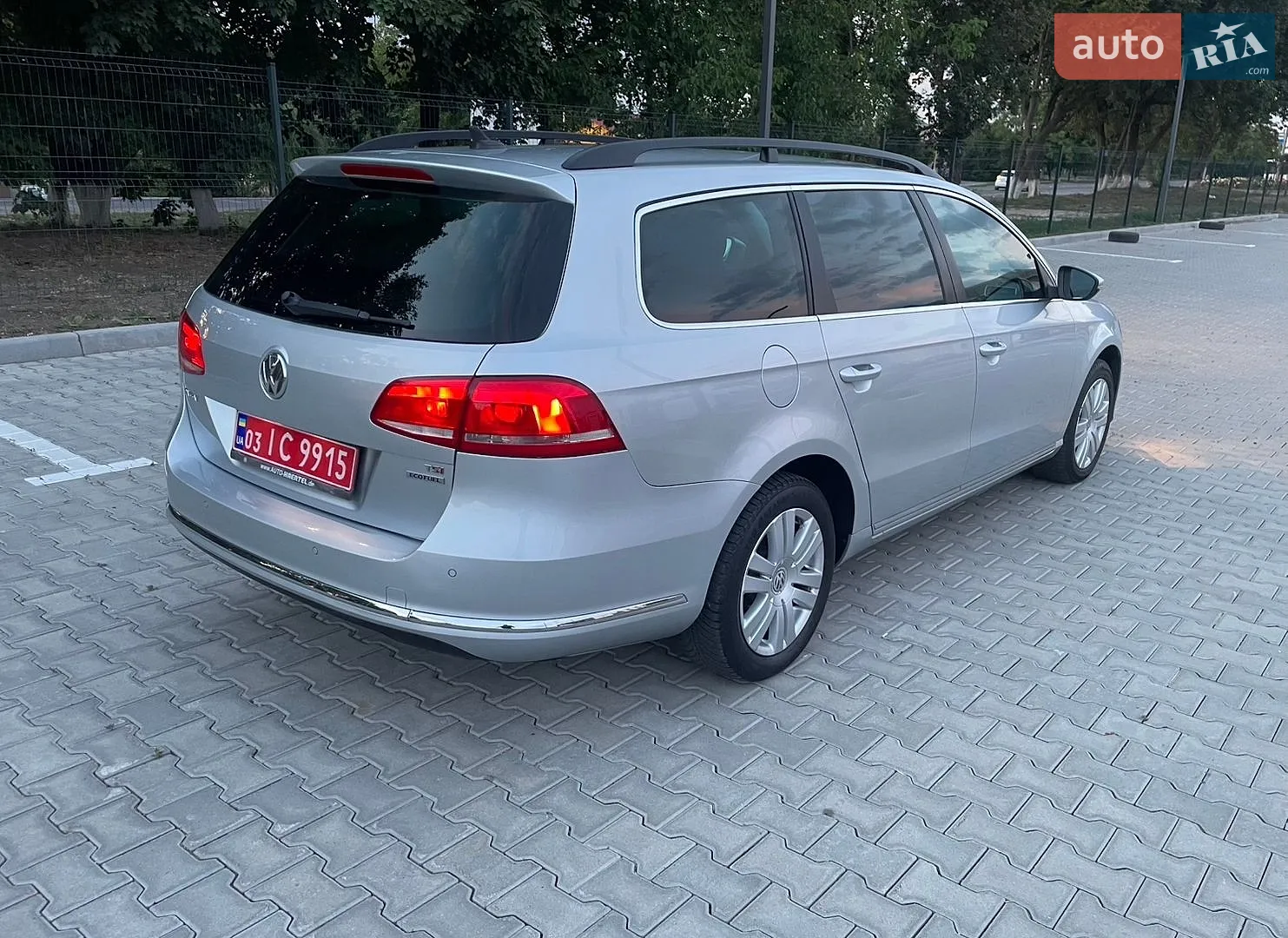 2011 Volkswagen Passat - мініатюра 10