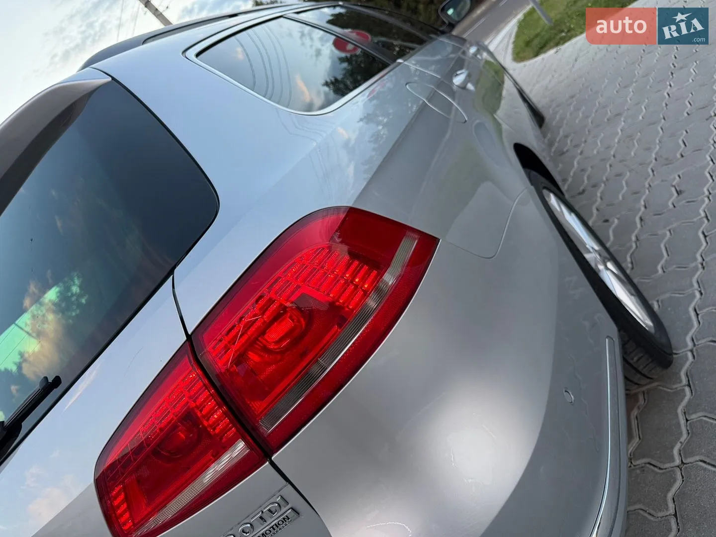 2013 Volkswagen Passat - мініатюра 9