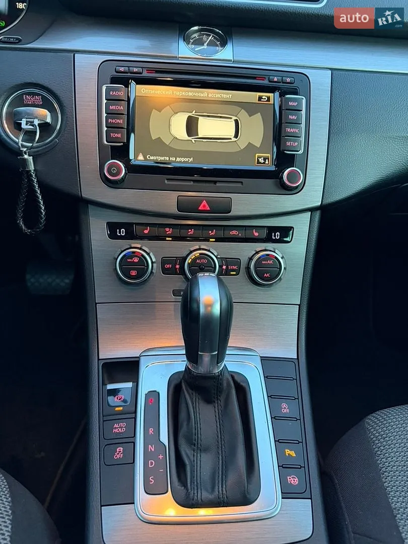 2013 Volkswagen Passat - мініатюра 23