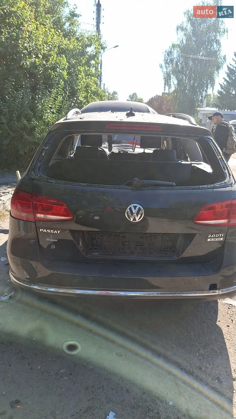 2011 Volkswagen Passat - мініатюра 6