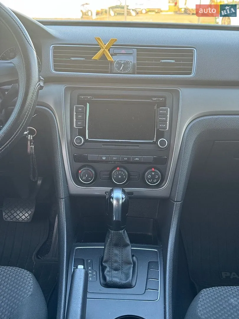 2012 Volkswagen Passat - мініатюра 9