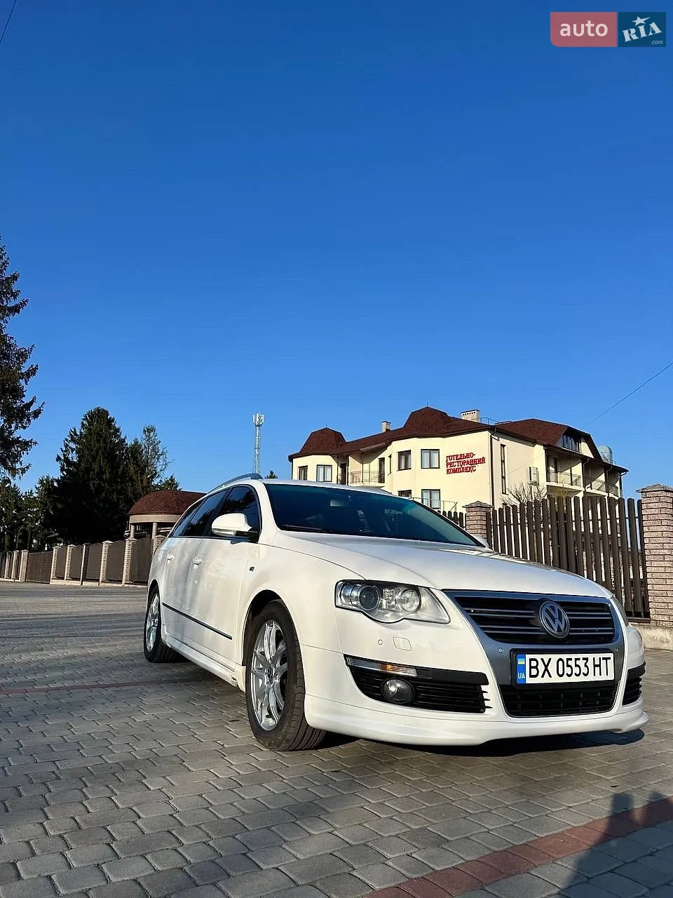 2010 Volkswagen Passat - мініатюра 2