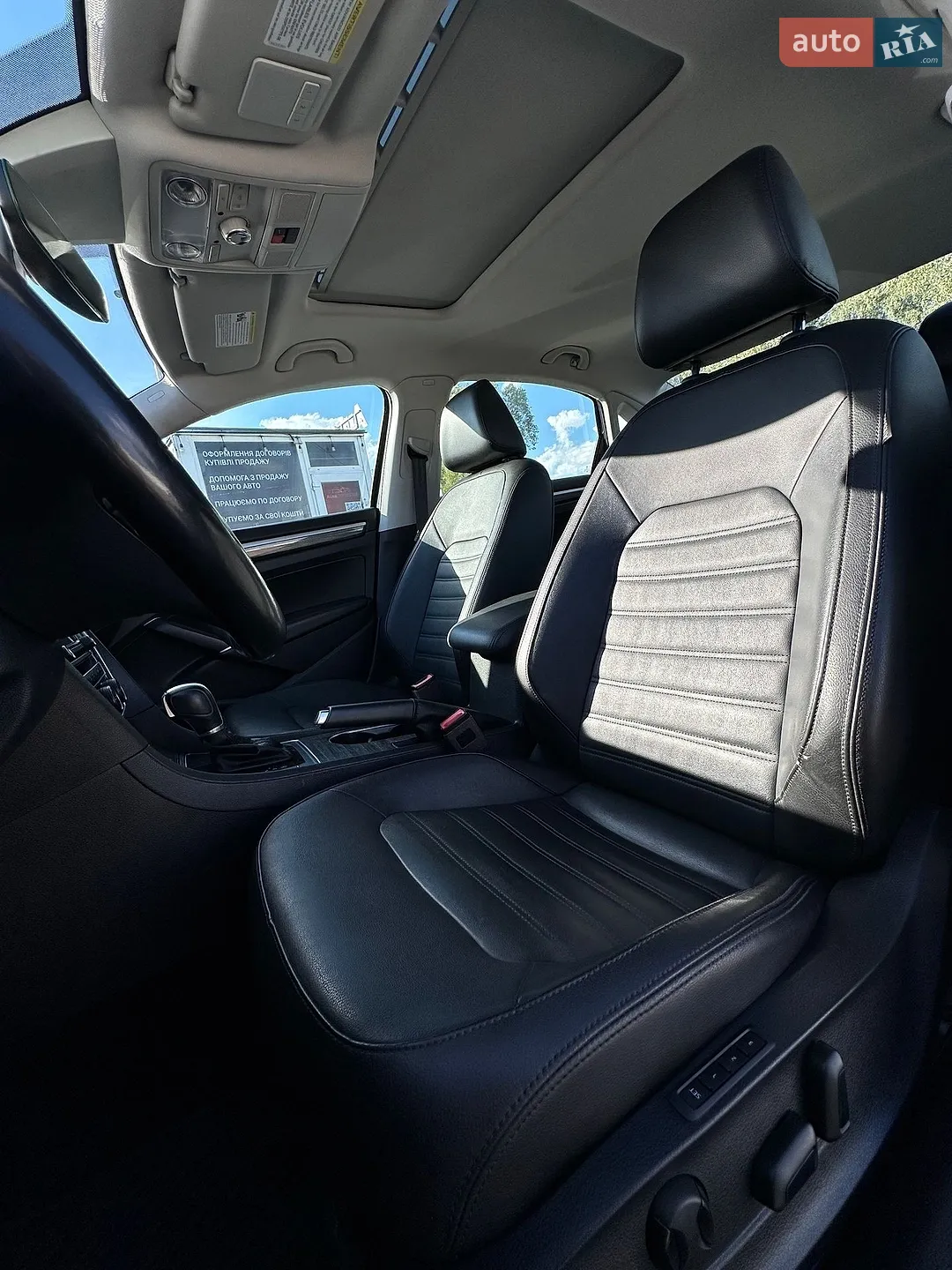 2017 Volkswagen Passat - мініатюра 24