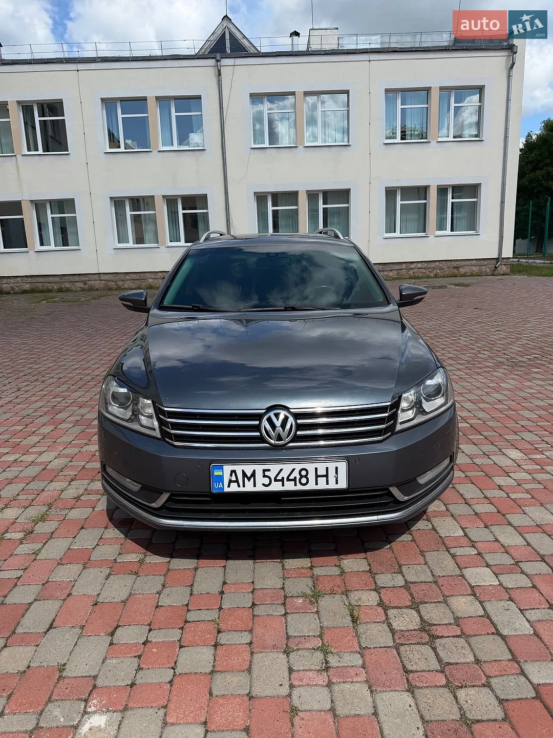 2011 Volkswagen Passat - фото 1
