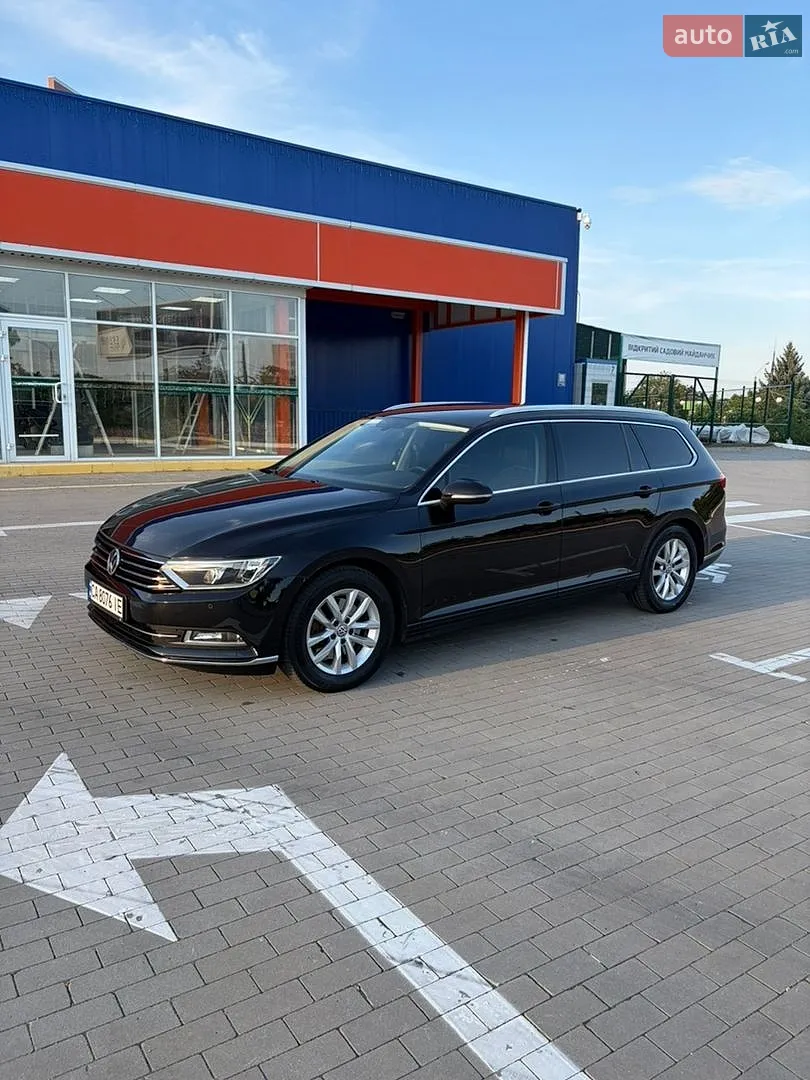 2017 Volkswagen Passat - мініатюра 6