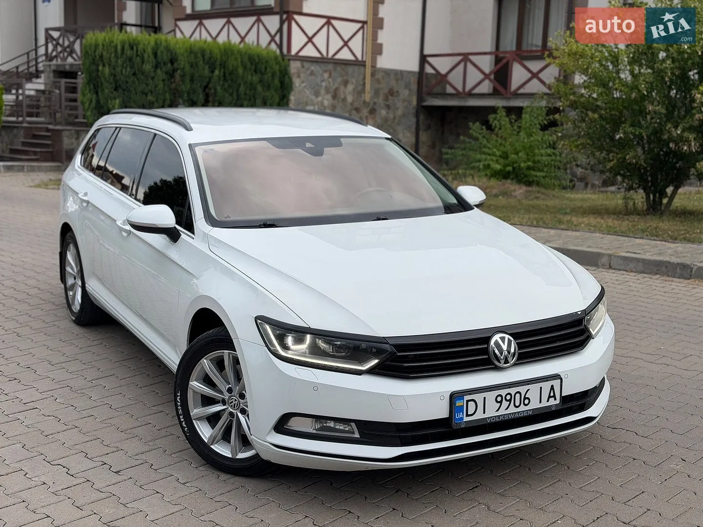 2015 Volkswagen Passat - мініатюра 9