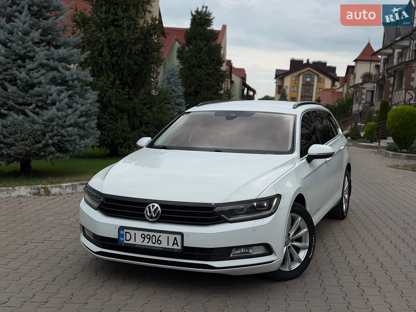 2015 Volkswagen Passat - мініатюра 2
