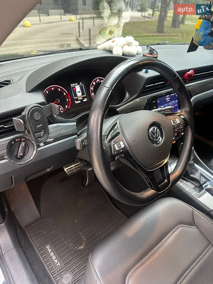 2020 Volkswagen Passat - мініатюра 15