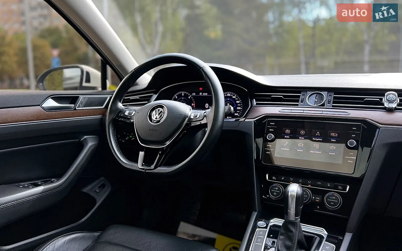 2018 Volkswagen Passat - мініатюра 22