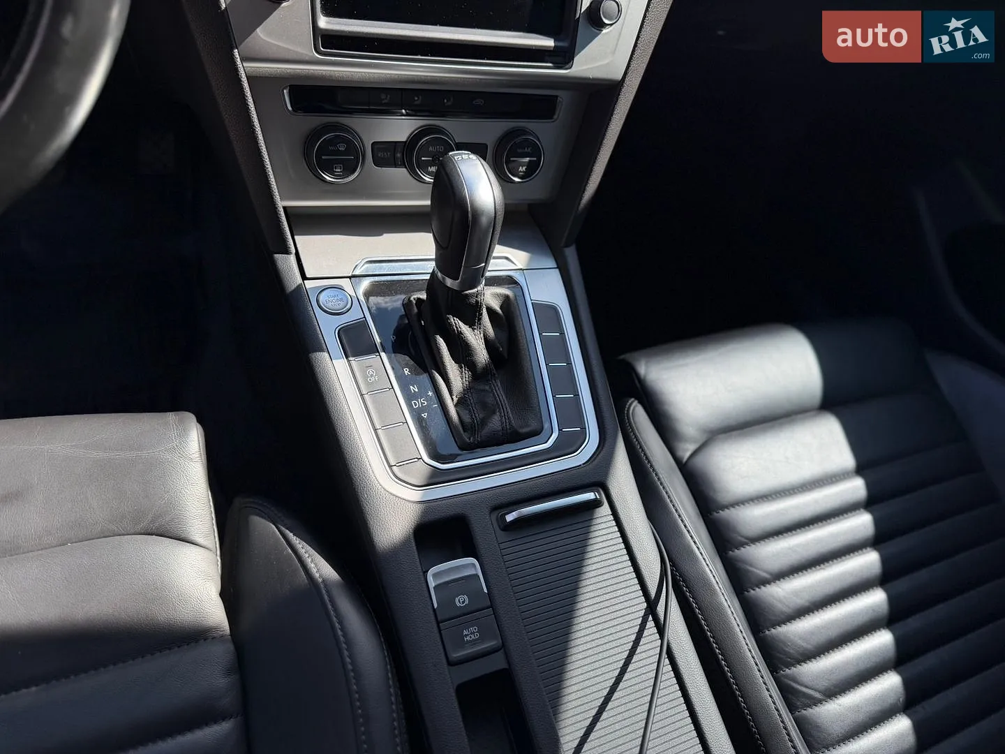 2015 Volkswagen Passat - мініатюра 14