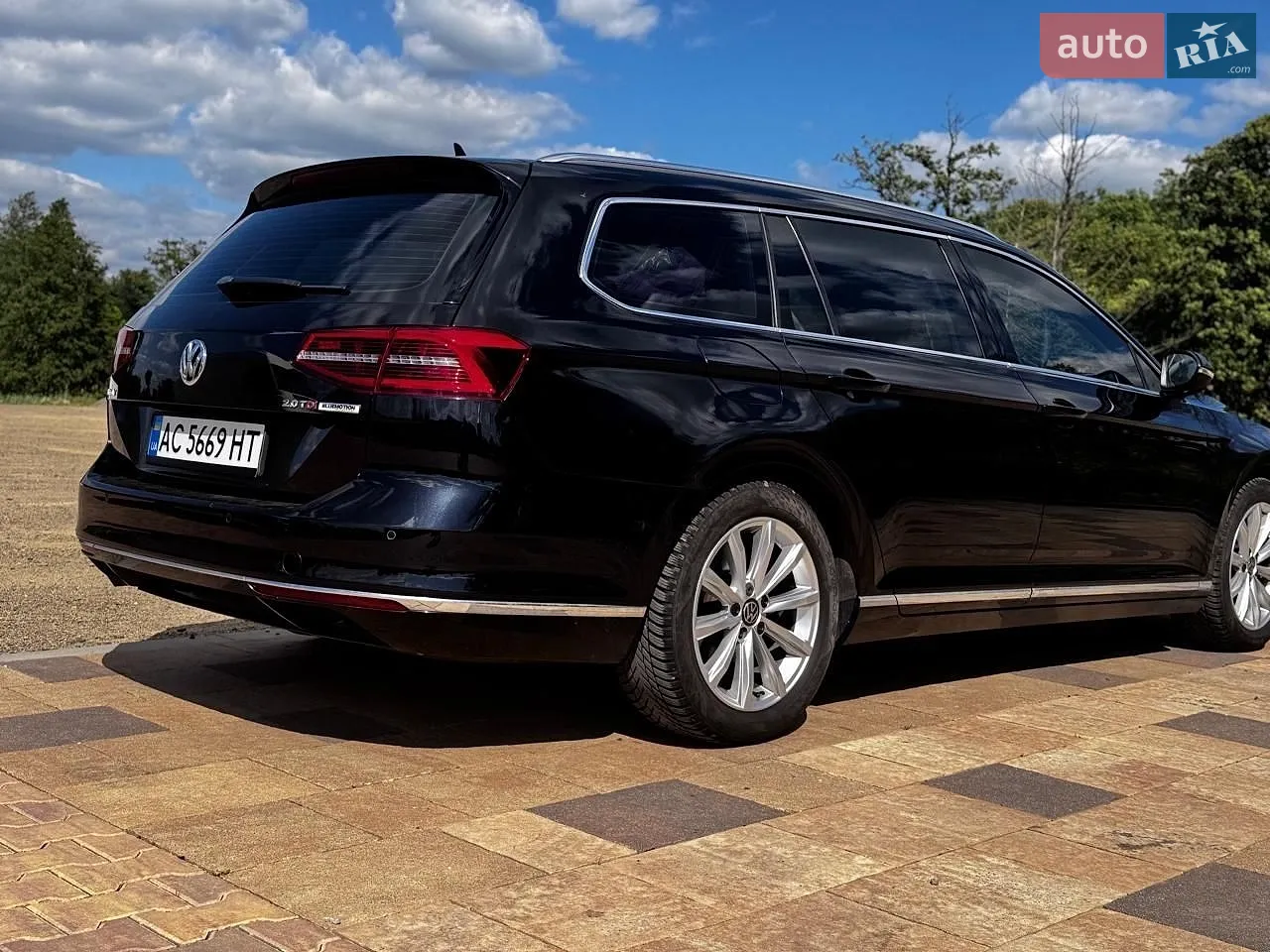 2015 Volkswagen Passat - мініатюра 12