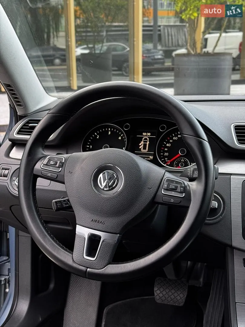 2013 Volkswagen Passat - мініатюра 37