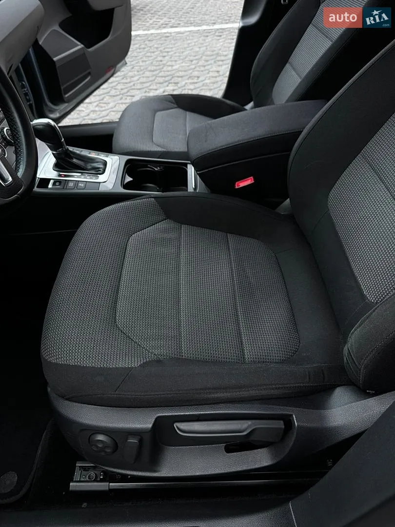 2013 Volkswagen Passat - мініатюра 52