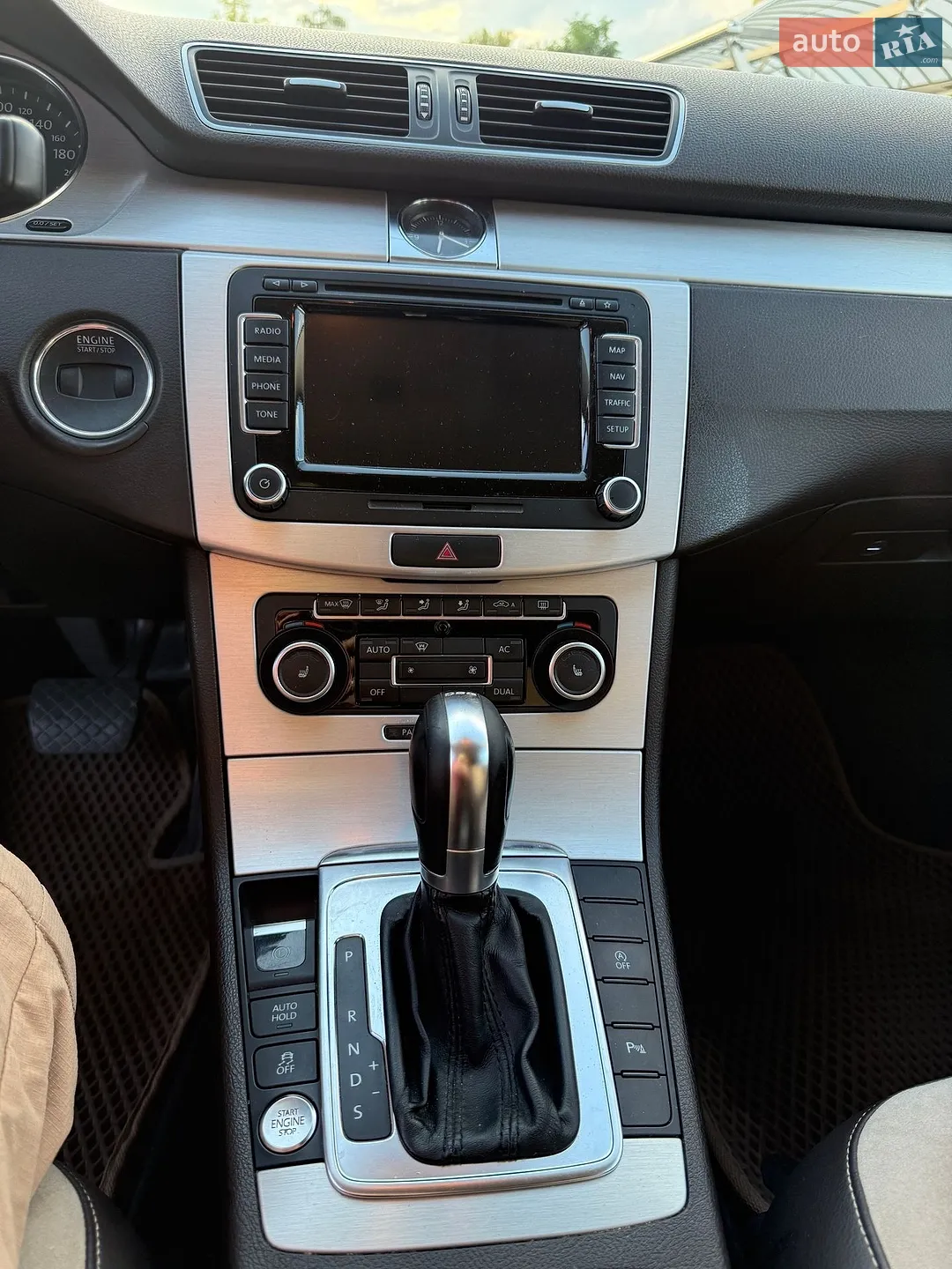 2011 Volkswagen Passat - мініатюра 19