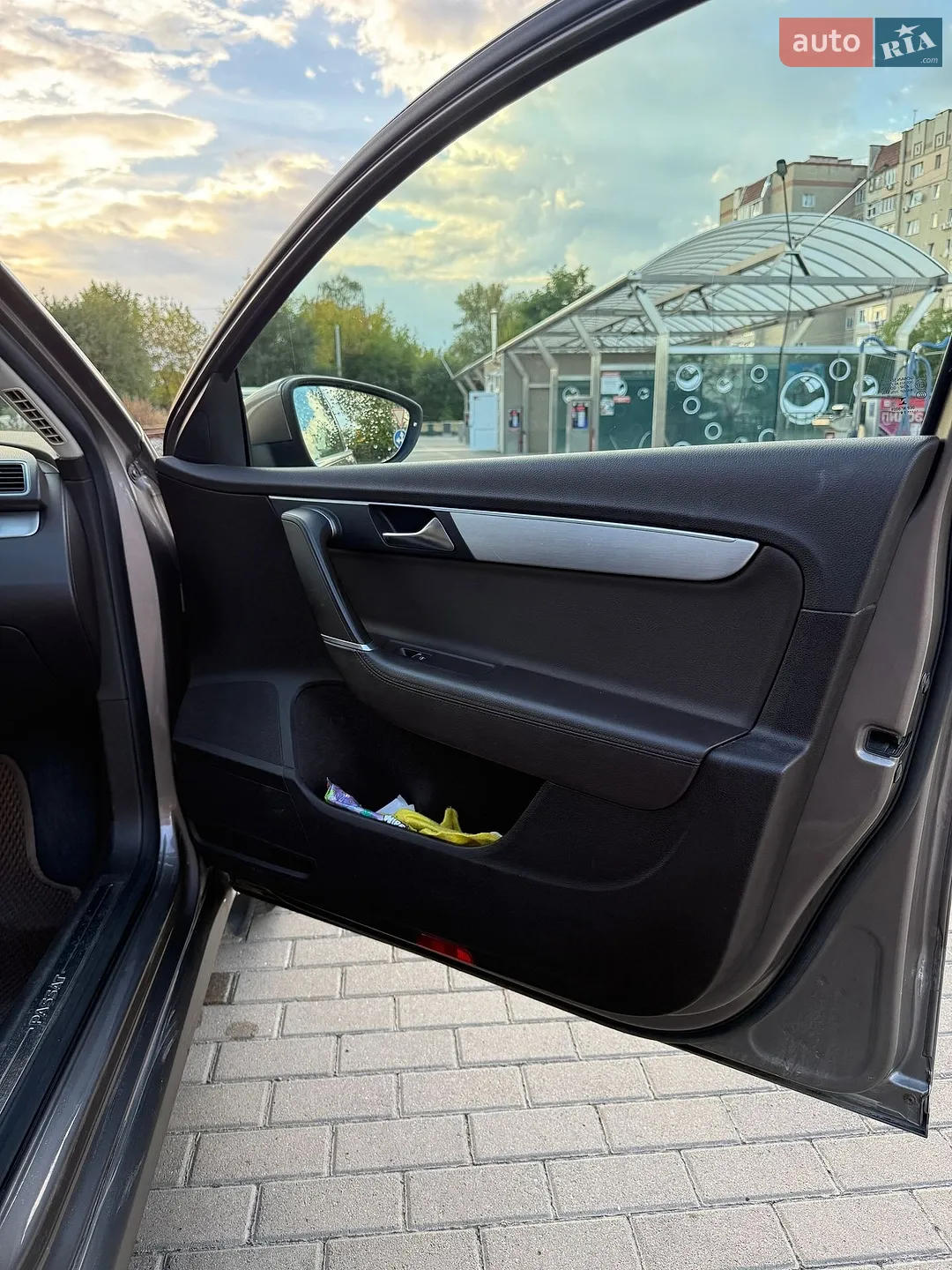 2011 Volkswagen Passat - мініатюра 29