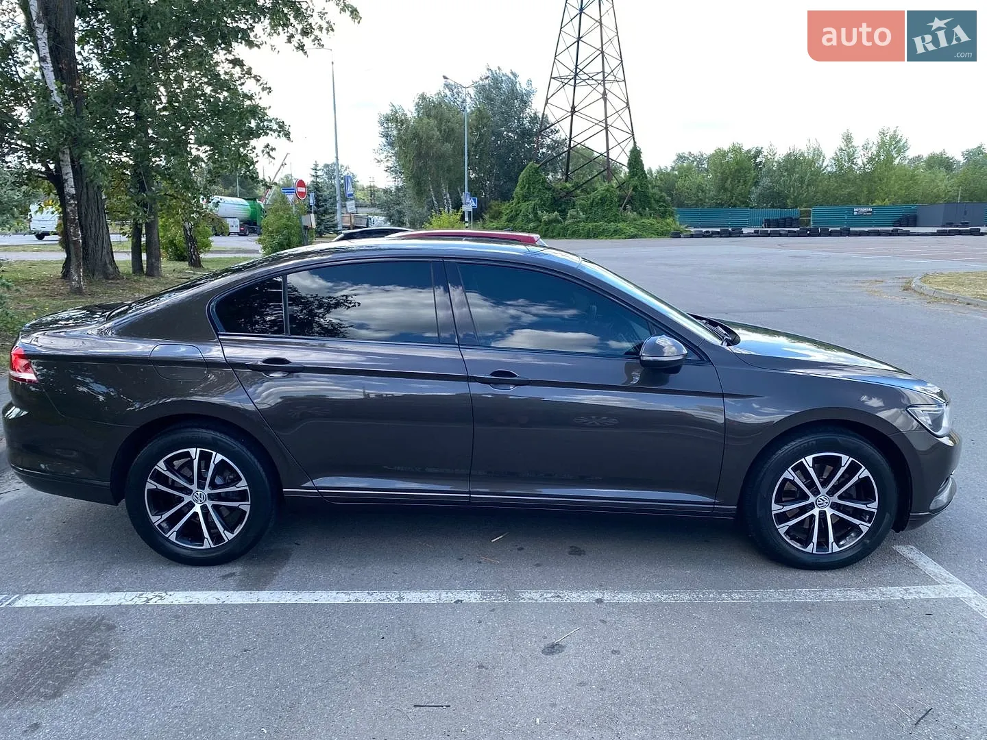 2016 Volkswagen Passat - мініатюра 3